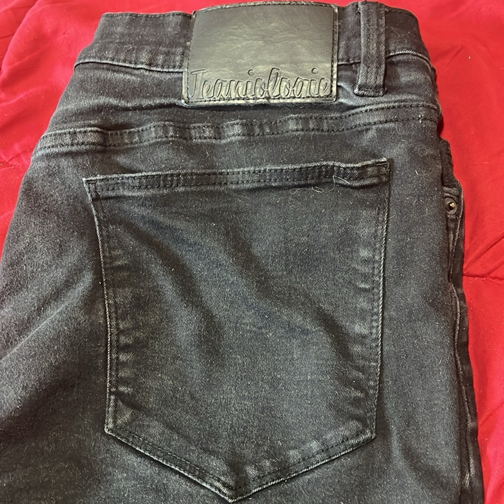 Black Jeaniologie Men 5-Pocket Slim Fit Jeans - Size 34